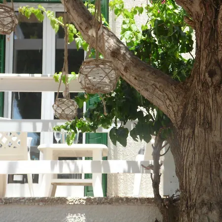 Magnolia * Protaras